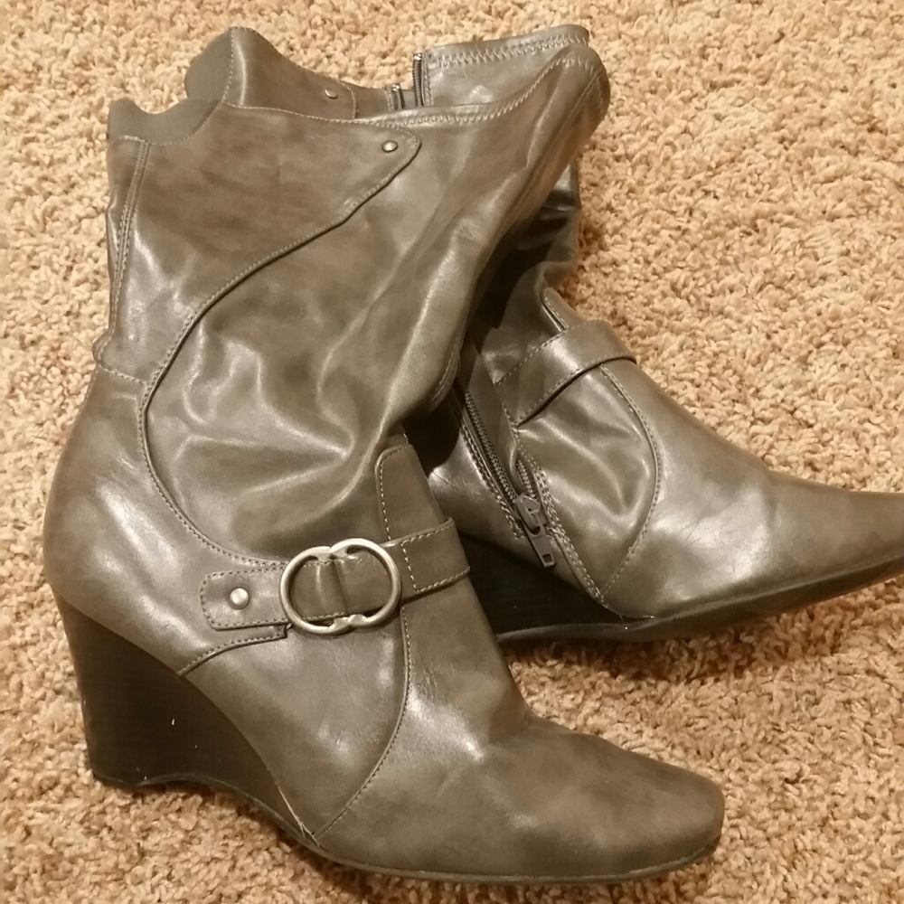 Grey Heeled Boots